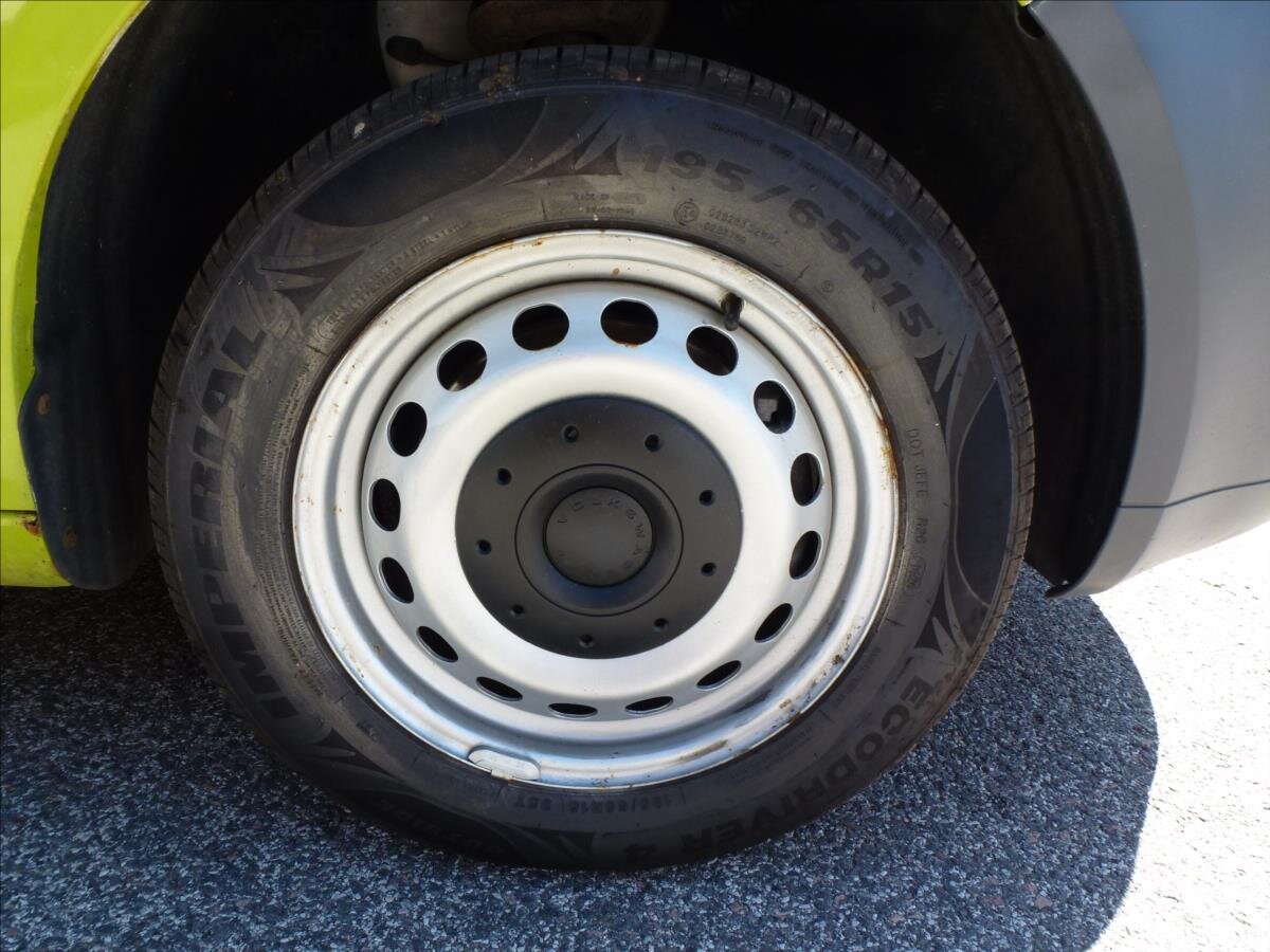 Volkswagen Caddy Skříň 1,9 l 77 kw