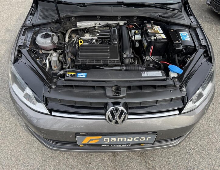Volkswagen Golf Hatchback 1,2 l 63 kw