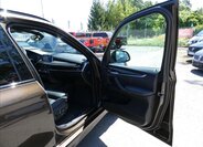 BMW X5 SUV 3,0 l 280 kw