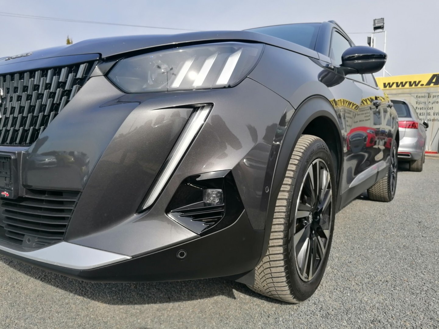 Peugeot 2008 SUV / Terénní 1,2 l 96 kw