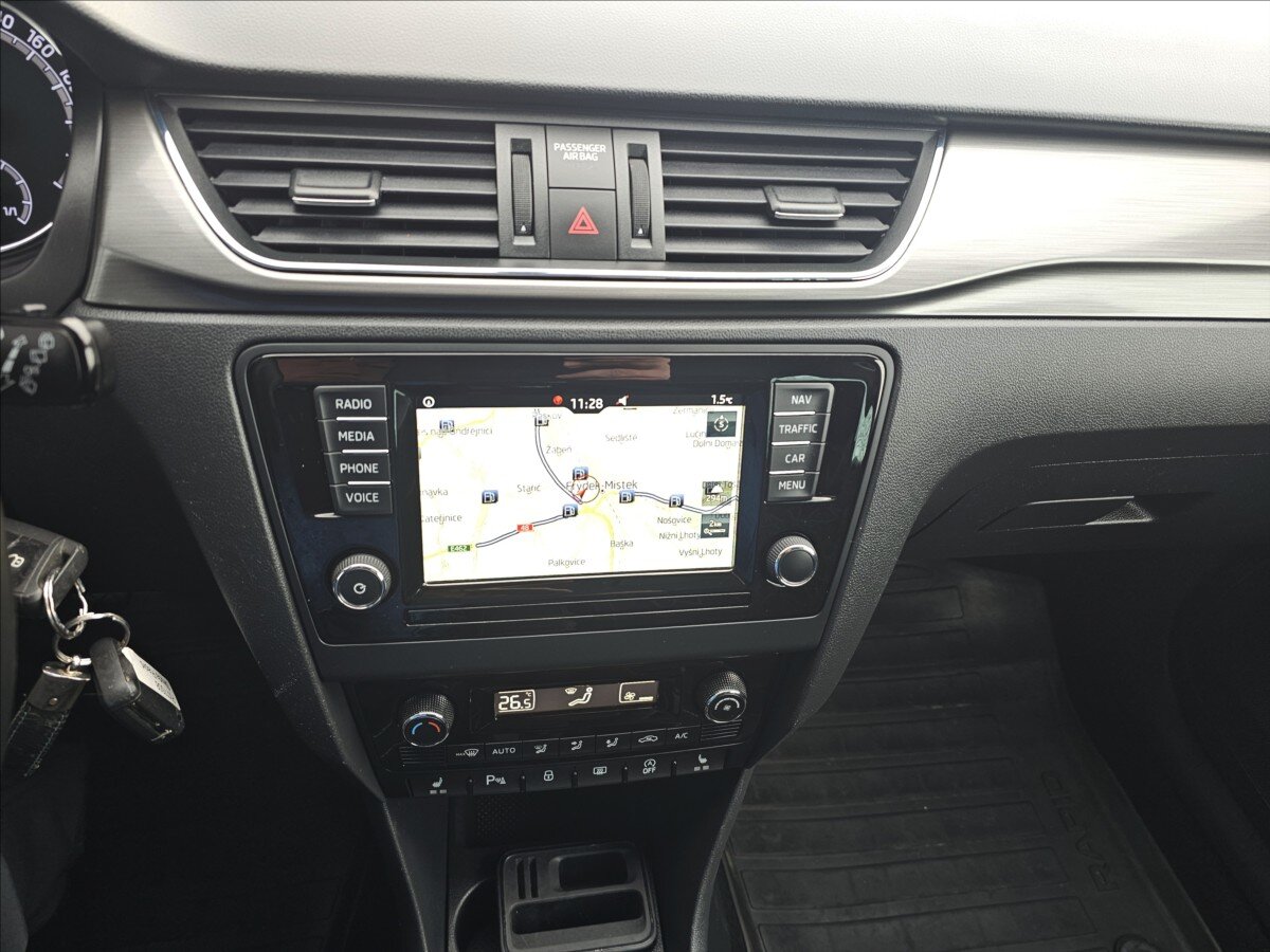 Škoda Rapid Hatchback 999,0 70 kw