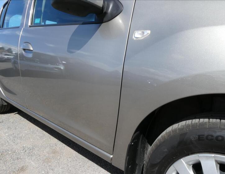 Dacia Sandero 14
