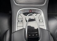 Mercedes-Benz Třídy S Sedan / Limuzína 4,0 l 345 kw