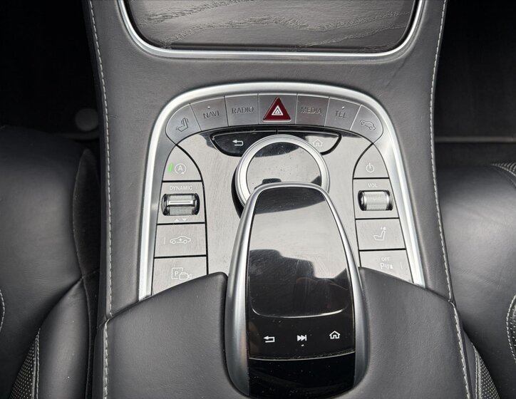 Mercedes-Benz Třídy S Sedan / Limuzína 4,0 l 345 kw