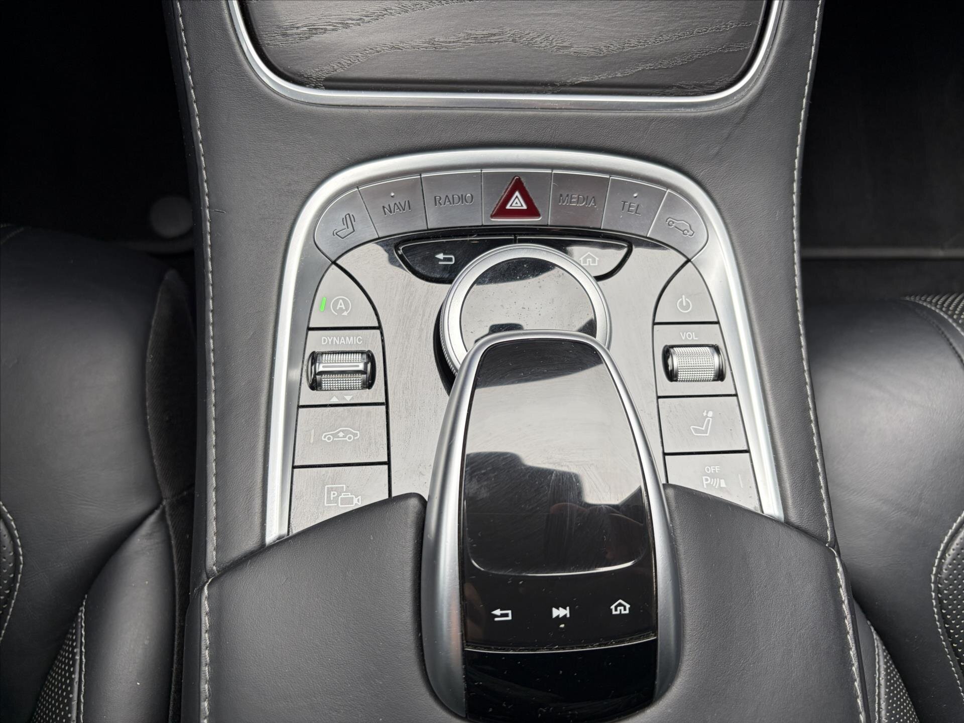 Mercedes-Benz Třídy S Sedan / Limuzína 4,0 l 345 kw