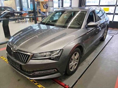 Škoda Superb Kombi 2,0 l 110 kw