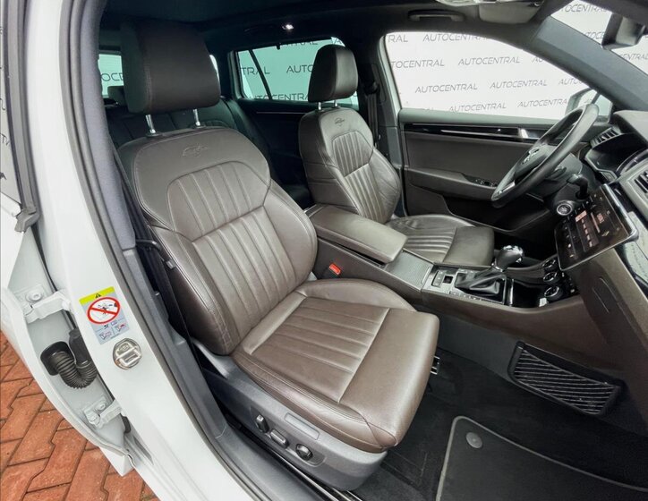 Škoda Superb Kombi 2,0 l 140 kw