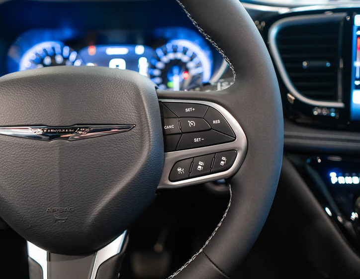 Chrysler Pacifica 20