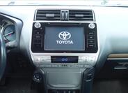 Toyota Land Cruiser 24
