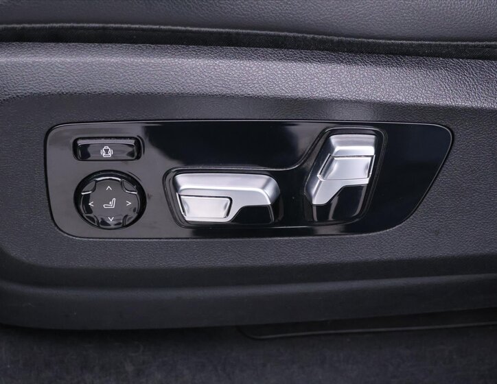 BMW X5 SUV 3,0 l 195 kw