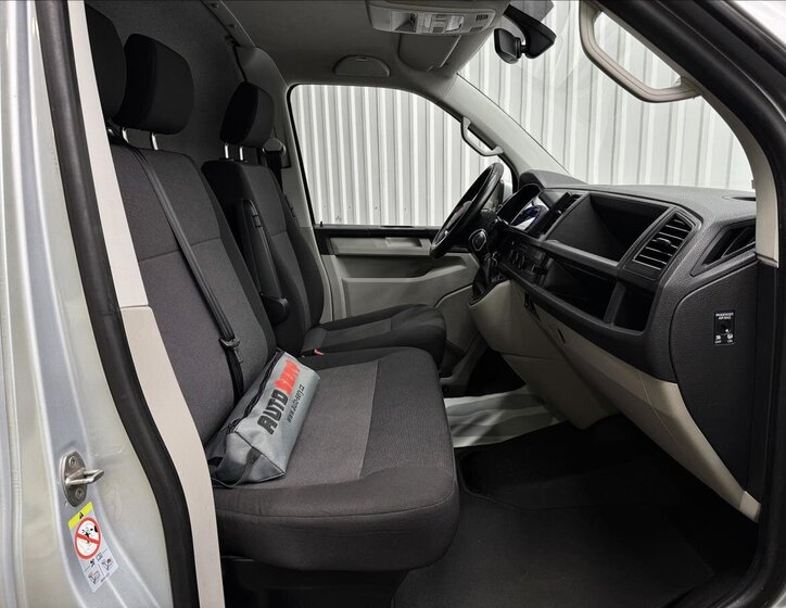 Volkswagen Transporter 34