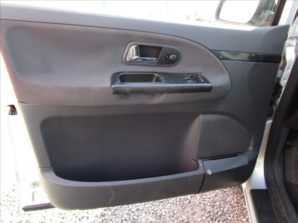 Volkswagen Sharan Kombi 1,9 l 85 kw