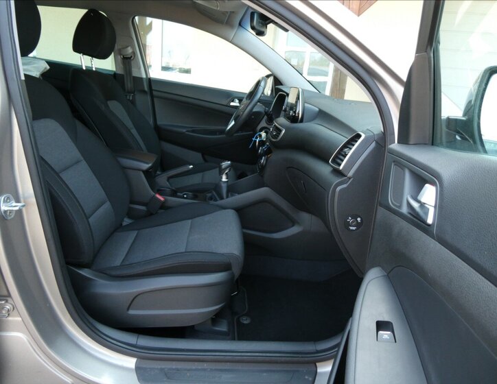 Hyundai Tucson SUV / Terénní 1,6 l 85 kw