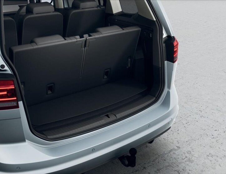 Volkswagen Touran MPV 1,5 l 110 kw