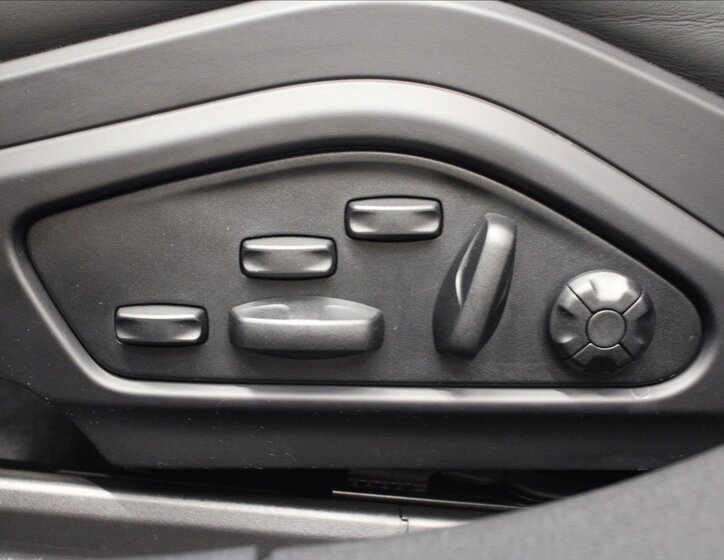 Porsche Panamera Hatchback 4,0 l 368 kw