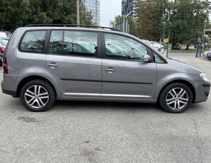 Volkswagen Touran MPV 2,0 l 80 kw
