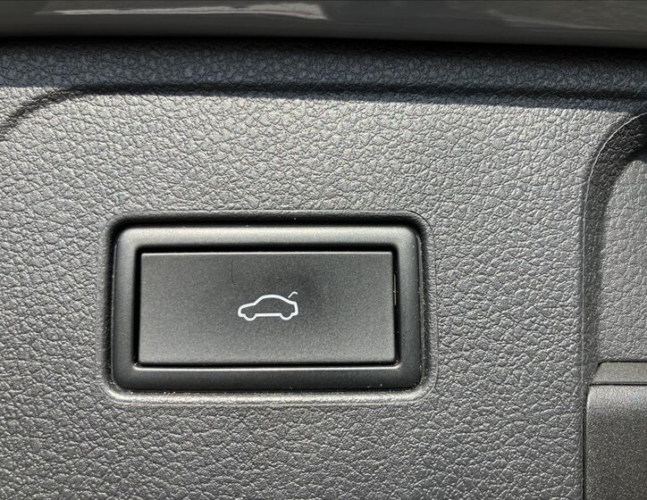 Volkswagen Passat Kombi 2,0 l 90 kw