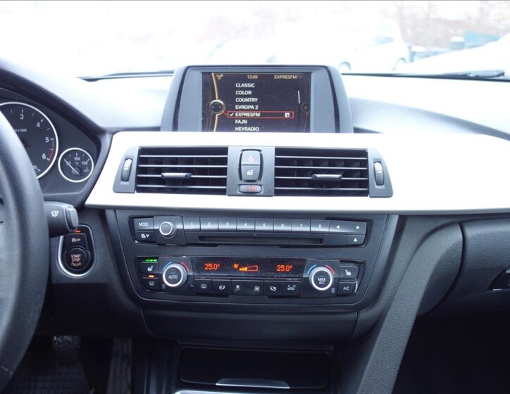 BMW Řada 3 Sedan 2,0 l 105 kw