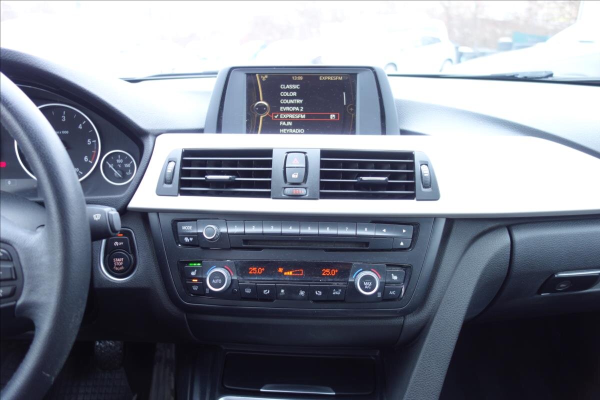 BMW Řada 3 Sedan 2,0 l 105 kw