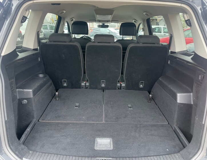 Volkswagen Touran 14