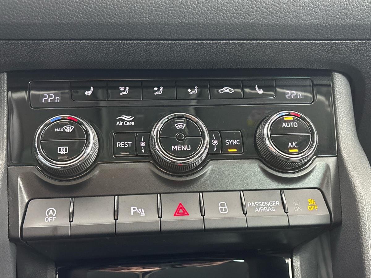 Škoda Kodiaq SUV / Terénní 1,5 l 110 kw