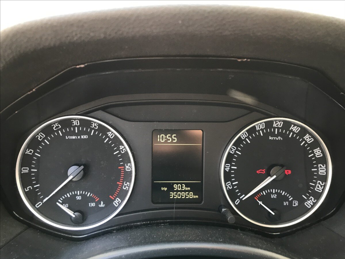 Škoda Octavia Kombi 2,0 l 103 kw