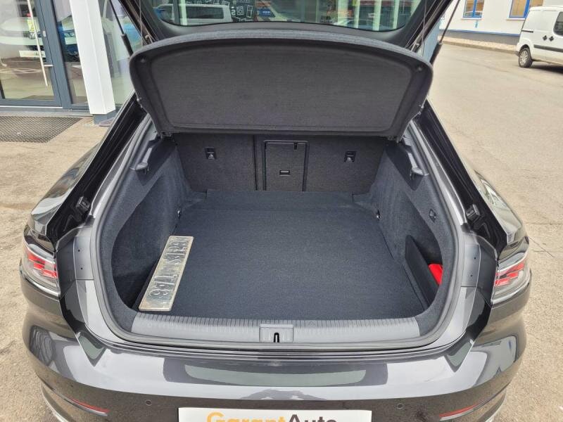 Volkswagen Arteon Liftback 2,0 l 147 kw