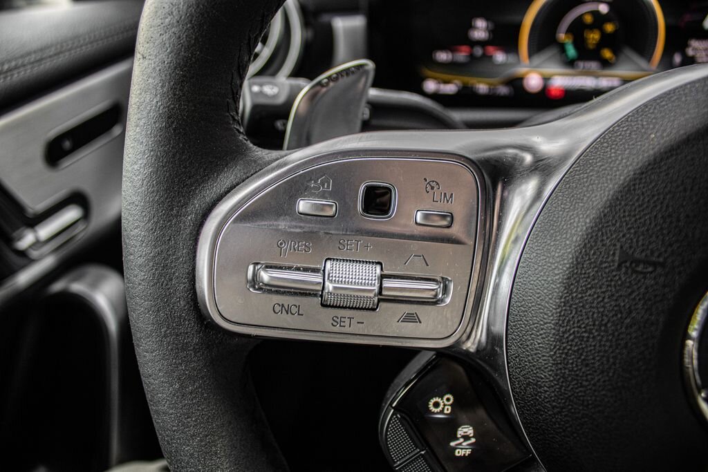 Mercedes-Benz CLA Kombi 2,0 l 321 kw