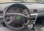 Škoda Octavia Liftback 1,8 l 110 kw