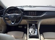 Opel Insignia Kombi 2,0 l 154 kw