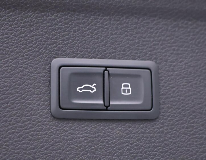 Audi Q5 SUV / Terénní 2,0 l 140 kw