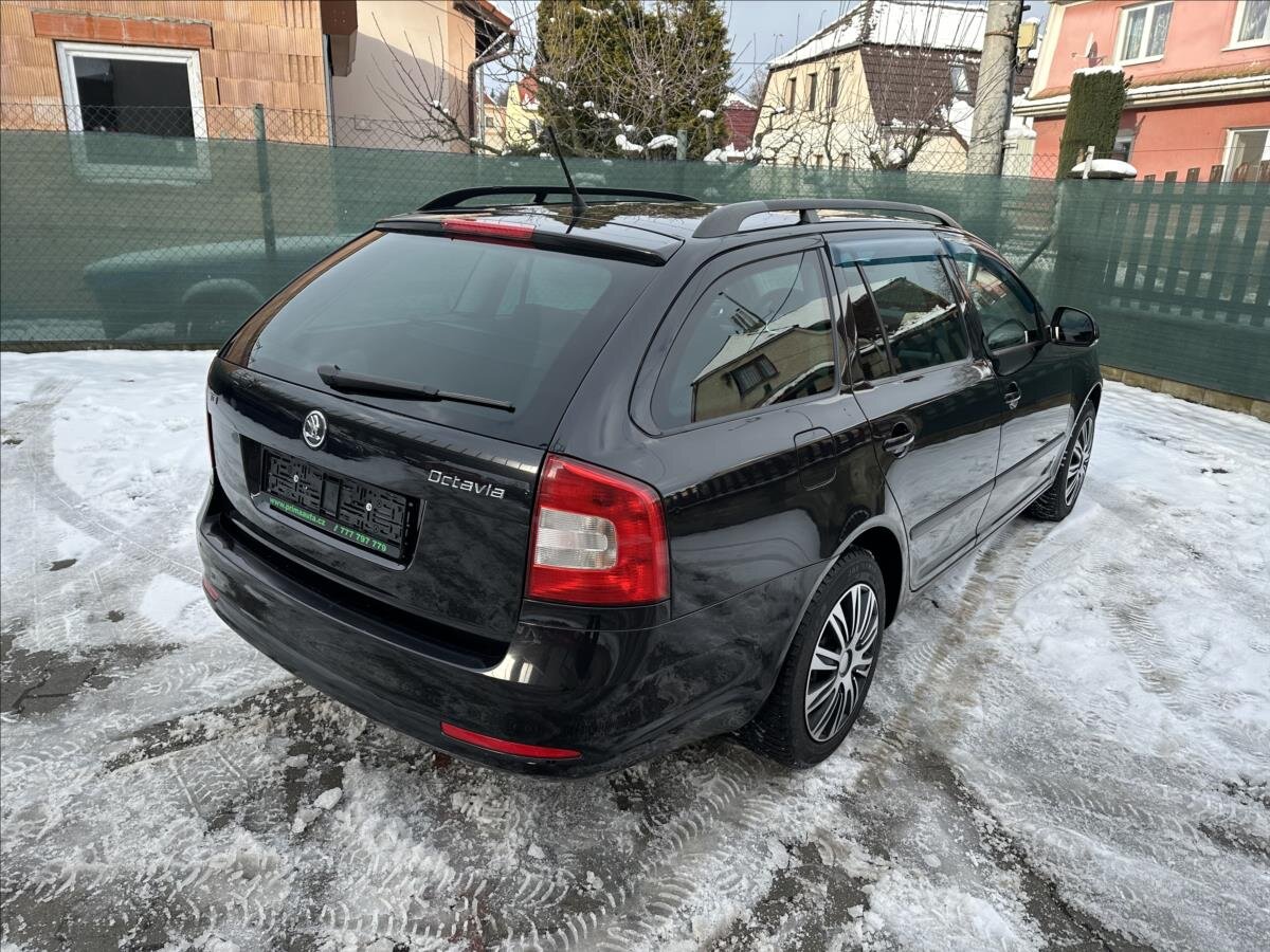 Škoda Octavia Kombi 1,6 l 77 kw