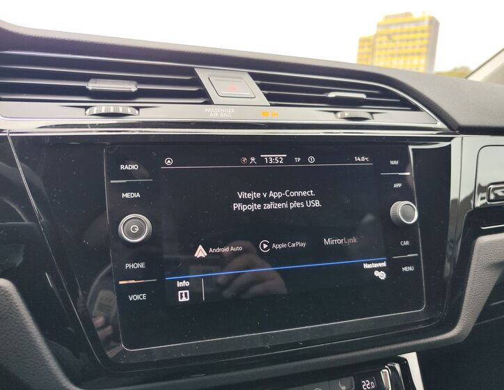 Volkswagen Touran 20