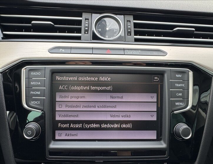 Volkswagen Passat 42