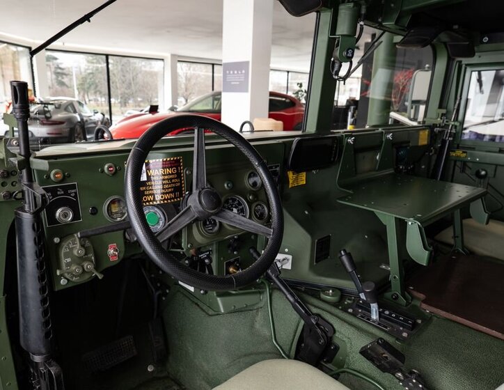 Hummer H1 SUV / Terénní 6,2 l 110 kw