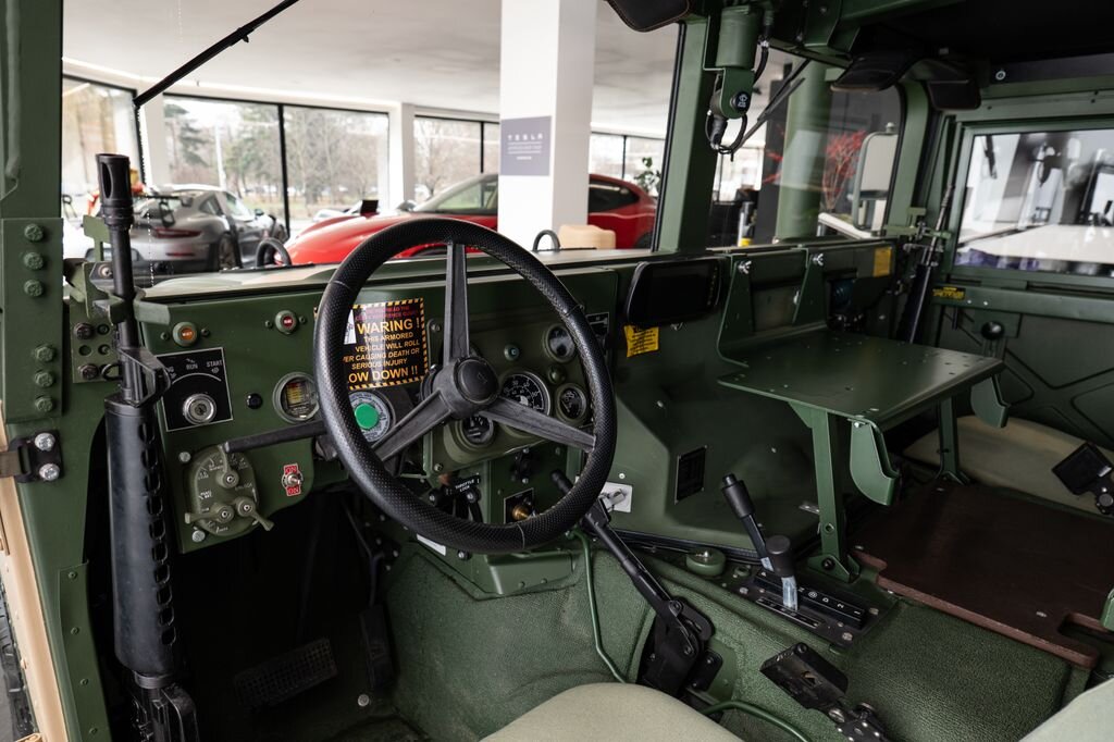 Hummer H1 SUV / Terénní 6,2 l 110 kw