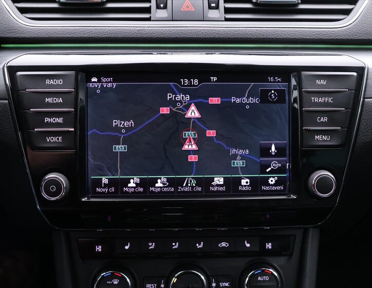 Škoda Superb Liftback 2,0 l 140 kw