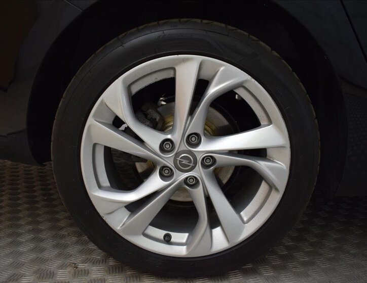 Opel Astra Kombi 1,5 l 77 kw