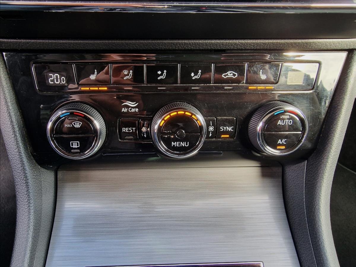 Škoda Superb Kombi 2,0 l 147 kw