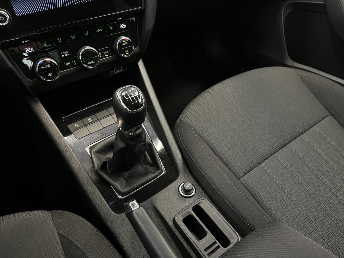 Škoda Octavia Liftback 1,5 l 110 kw