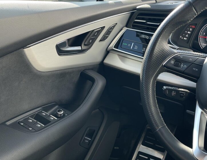 Audi Q7 SUV / Terénní 3,0 l 210 kw