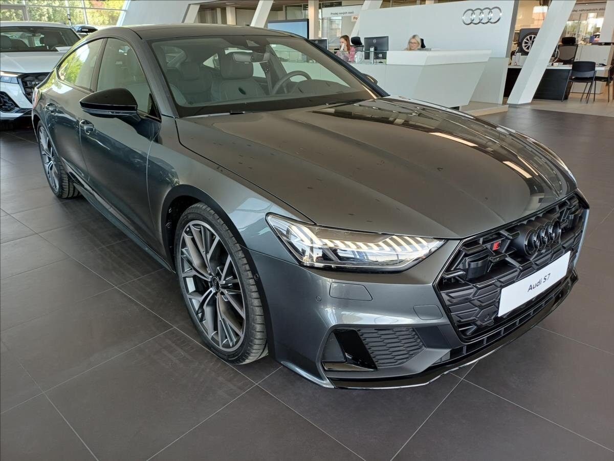 Audi S7