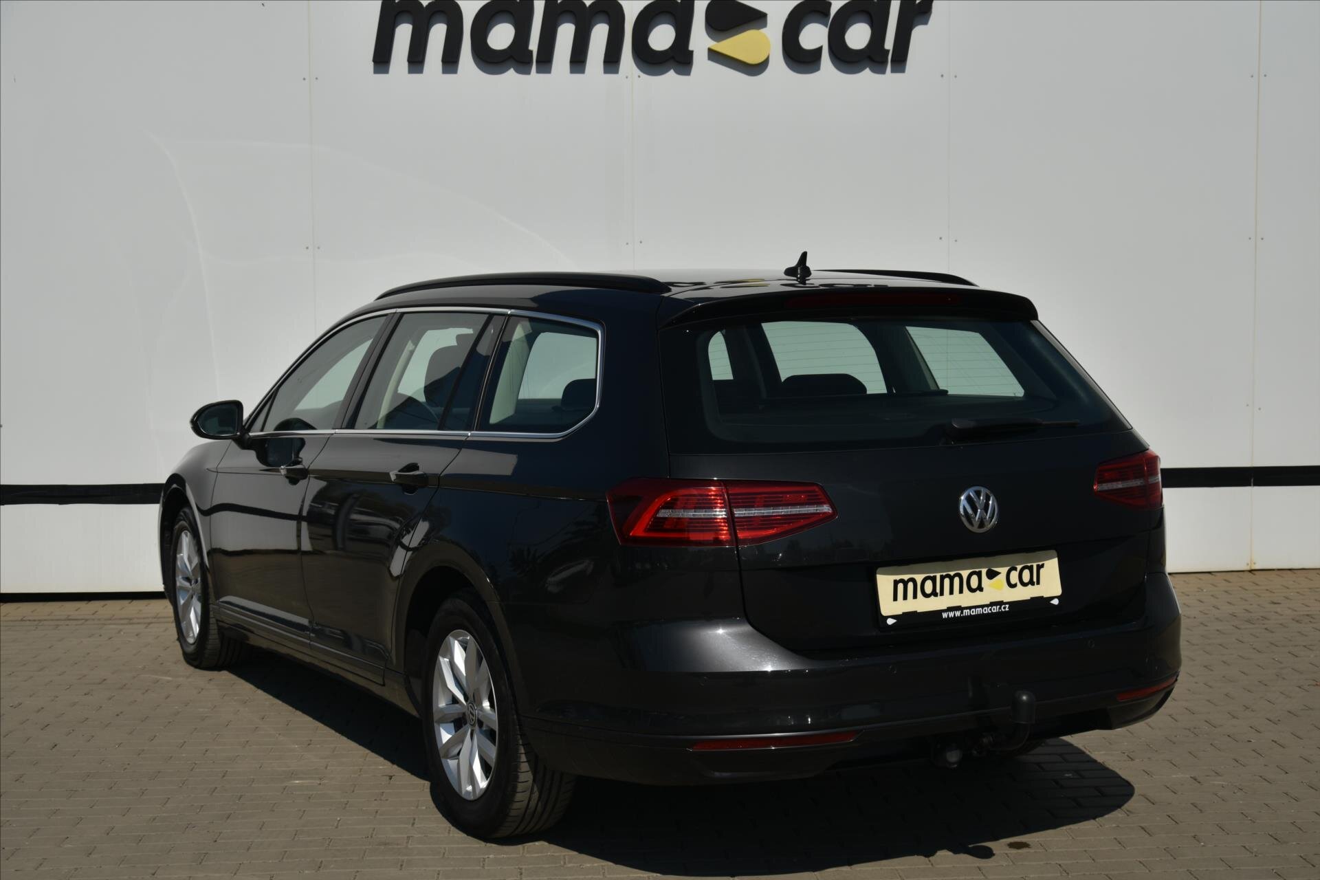 Volkswagen Passat Kombi 1,6 l 88 kw