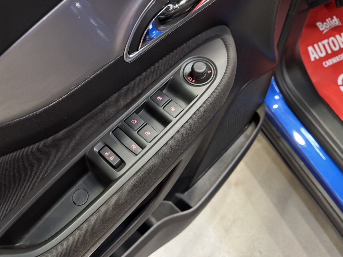 Opel Mokka SUV / Terénní 1,4 l 103 kw