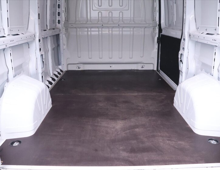 Toyota Proace Max Skříň 2,2 l 88 kw