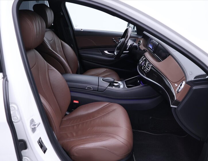 Mercedes-Benz Třídy S Sedan / Limuzína 3,0 l 190 kw