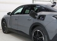 Peugeot 408 Liftback 1,6 l 133 kw