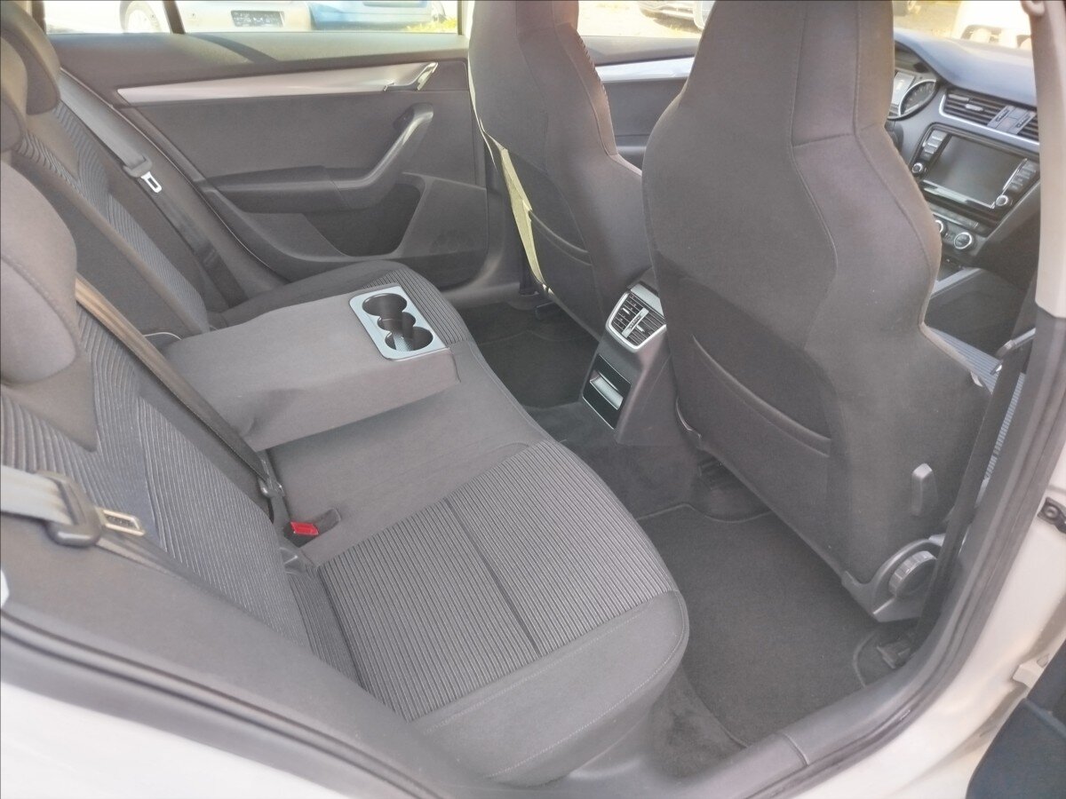 Škoda Octavia Kombi 2,0 l 110 kw