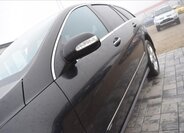 Mercedes-Benz Třídy R Kombi 3,0 l 140 kw