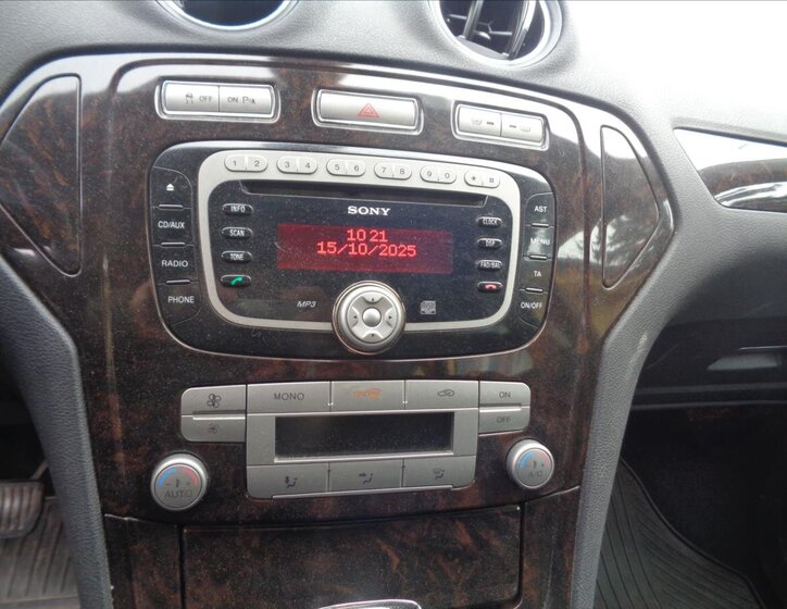 Ford Mondeo Kombi 2,0 l 107 kw